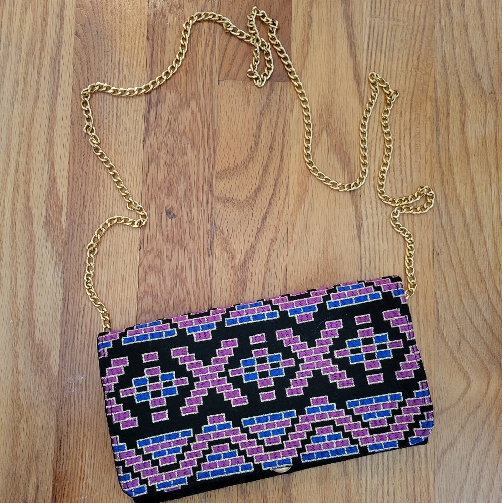 Chained Wallet - Picture 2 of 4